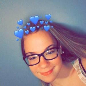 Meet your Posher, Abby